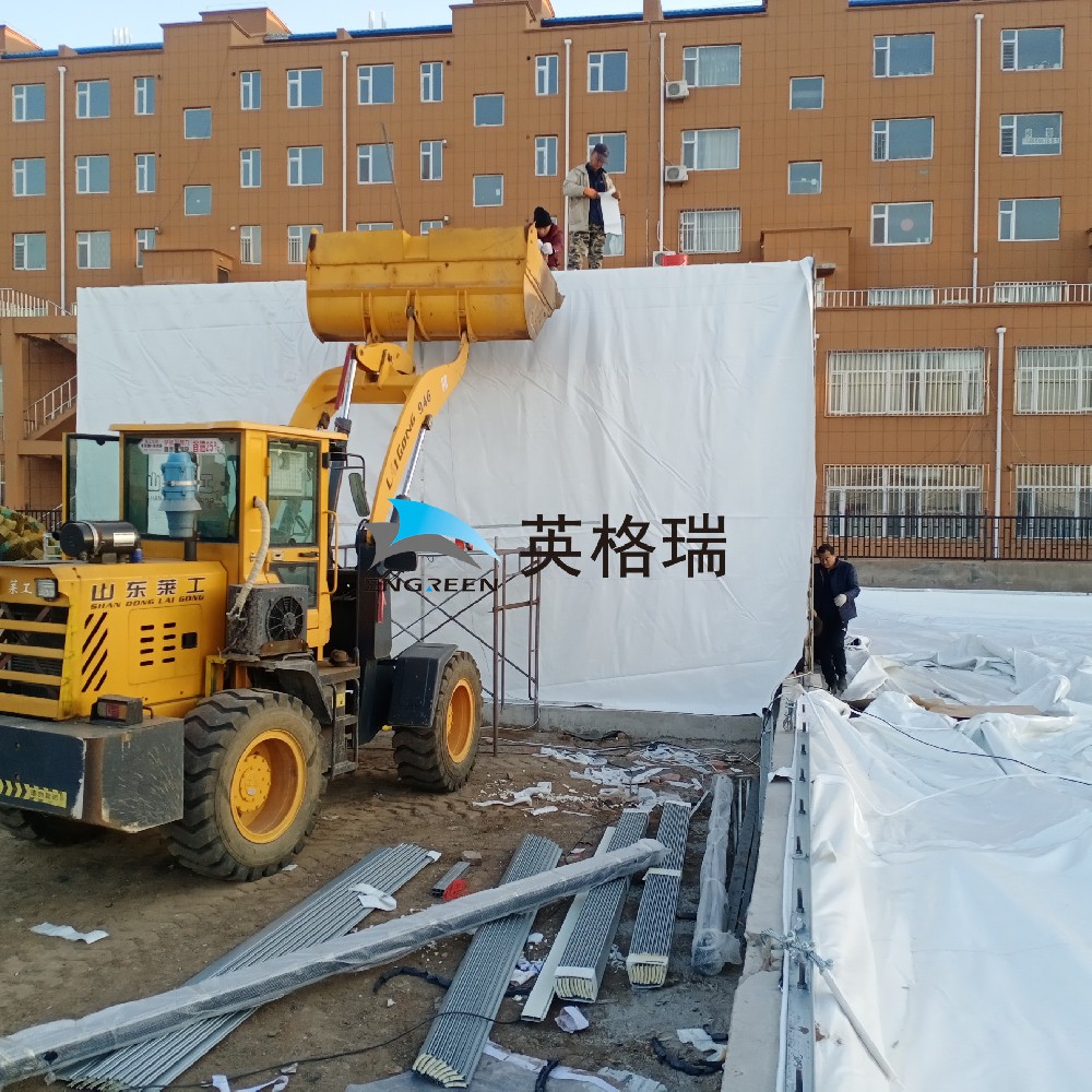 你知道建造一座合格的氣膜建筑，需要經(jīng)歷哪些施工步驟嗎？英格瑞氣膜帶你了解氣膜建筑的施工流程！